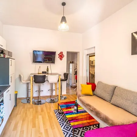 Casa de hóspedes Apartman Matej *