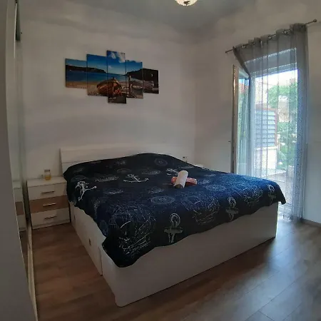 Apartman Matej ゲストハウス *